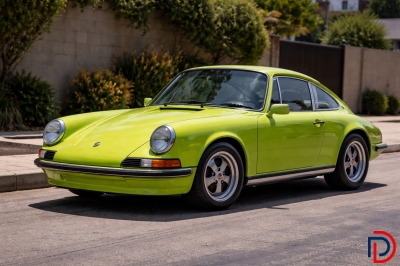 Picture Porsche 911 s Oldtimer im Restaurierungszustand